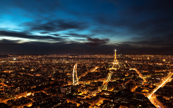 paris_night_sky-2560×1600