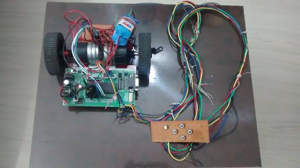 diy-robot-car-rc-8051-microcontroller